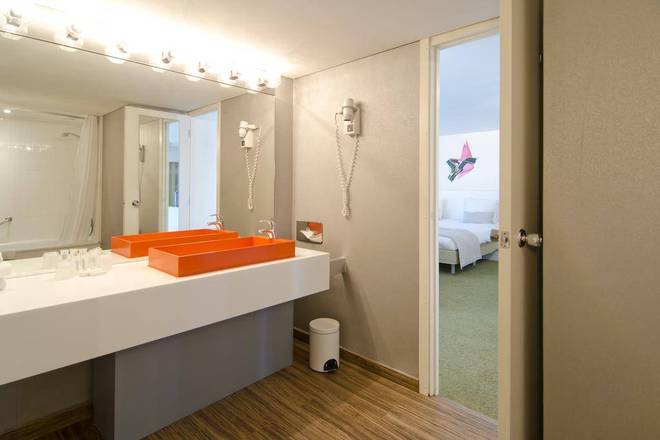 Hotel BLOOM, Brussels